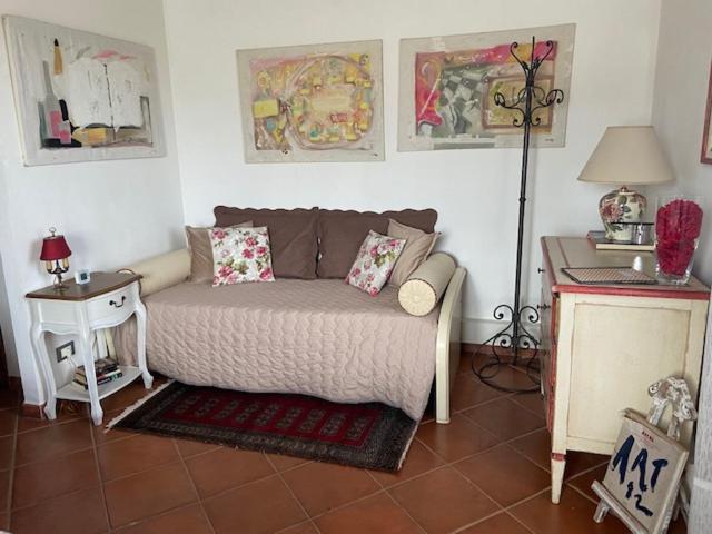 Bed And Breakfast Casale Del Sole Castellina Marittima Εξωτερικό φωτογραφία