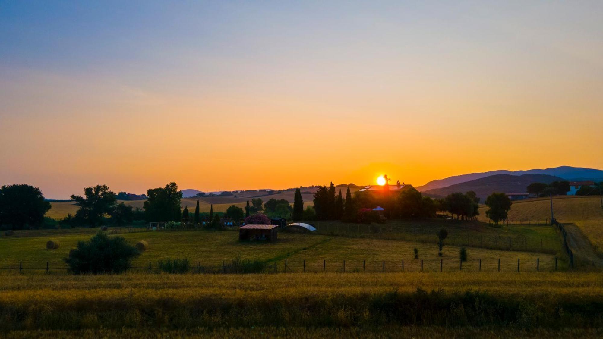 Bed And Breakfast Casale Del Sole Castellina Marittima Εξωτερικό φωτογραφία